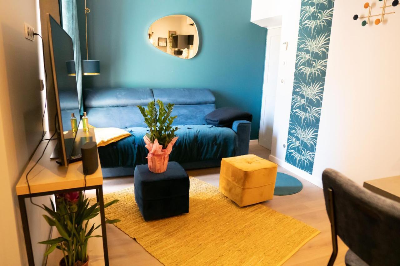 Coeur De Ville T2, Terrasse, Clim Tt Equipe, Parking Sanary-sur-Mer Exterior foto